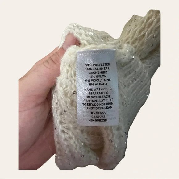 1240. NORDSTROM SIGNATURE CASHMERE/ALPACA/WOOL SWEATER SIZE SMALL CREAM/SEQUINS - Picture 10 of 10